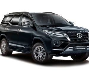 toyota Fortuner for self drive