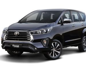 innova-crysta-exterior-left-front-three-quarter